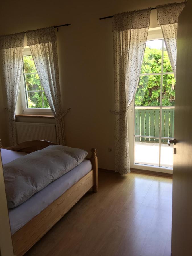 Gut Tausendbachl Apartment Реген Екстериор снимка